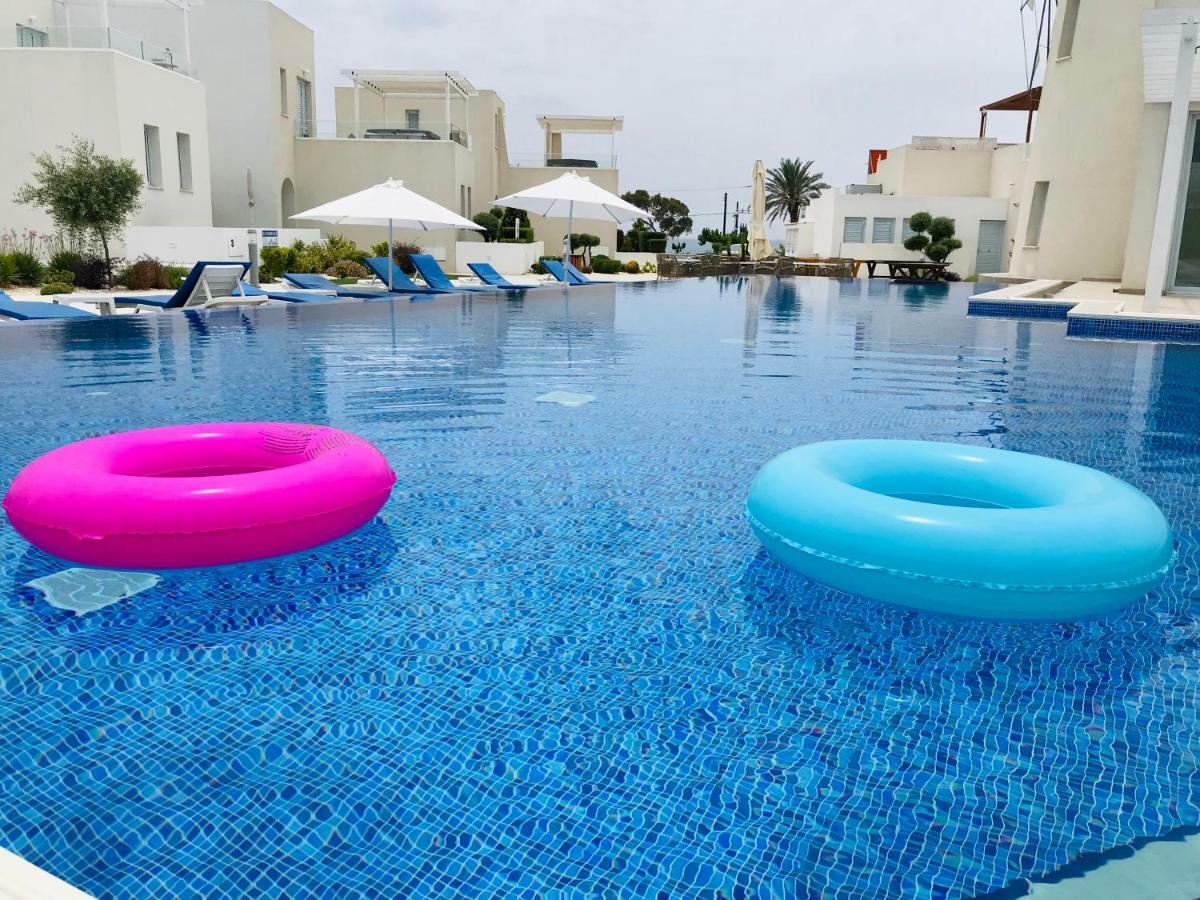 Wavebreeze Villas Paphos Exterior photo